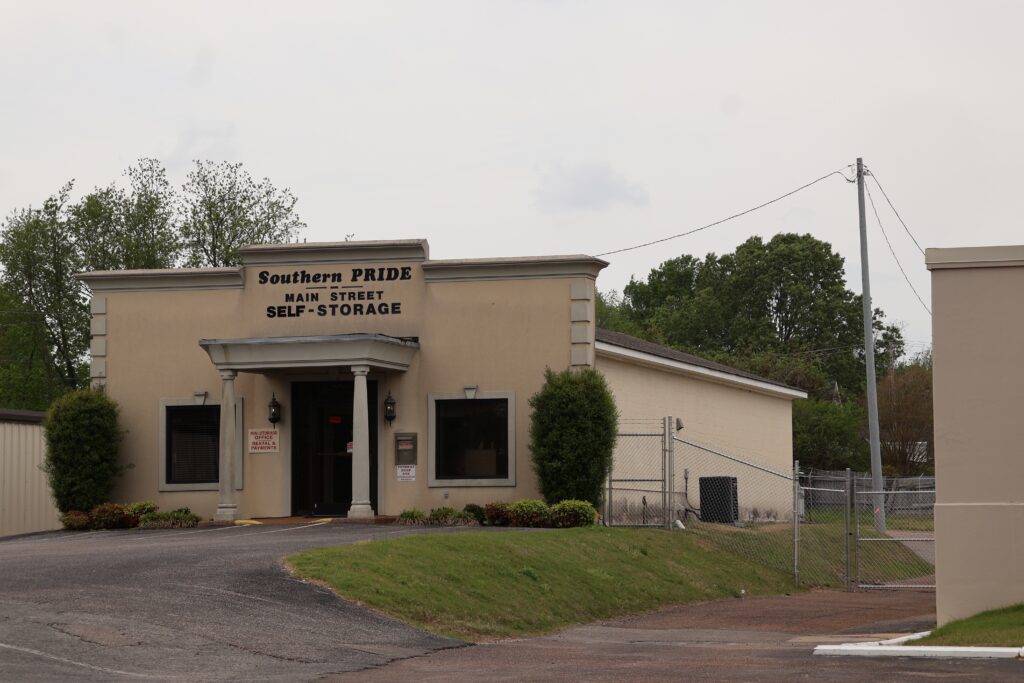 Southern Pride Main Street Self Storage front office